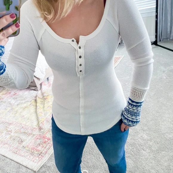 Free People Newbie Alpine ski lodge Henley top S - Picture 7 of 16